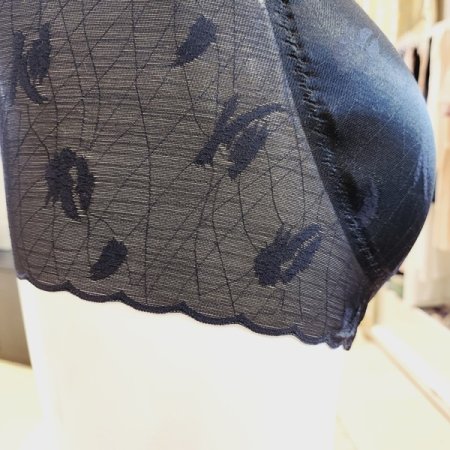 미듐타입 엉뽕 힙패드 삼각거들