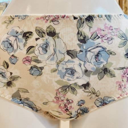 부드러운 모달 플라워 여성팬티 크림