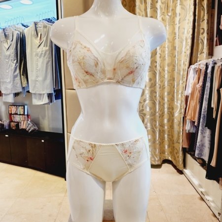 C컵D컵 샤인블로썸브라 거들형팬티세트