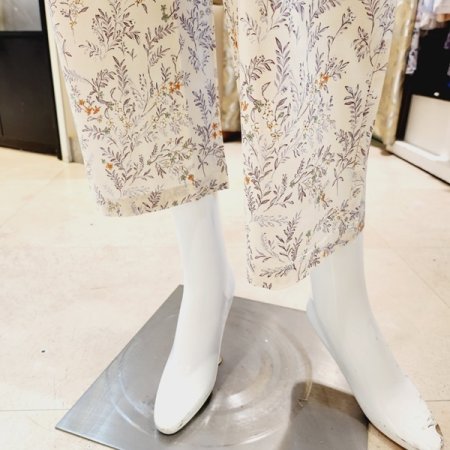 프릴 라운드넥 잔꽃나염 여성 잠옷세트