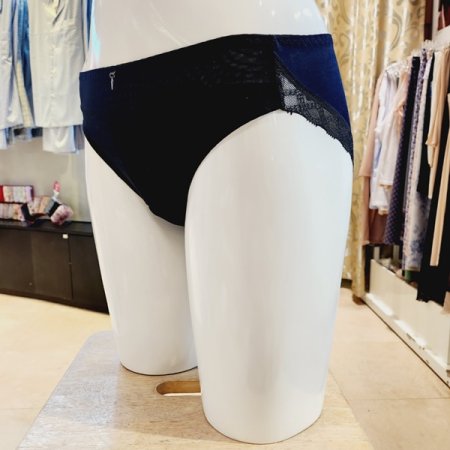 25ss 봄광고 서브 소폭레이스 팬티