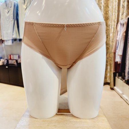 25SS 봄광고 서브 헴라인팬티