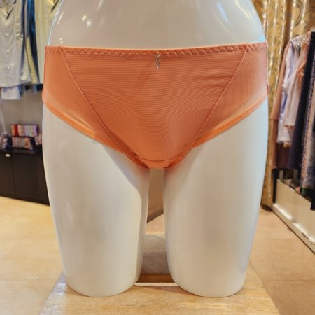 25SS 봄광고 서브 헴라인팬티