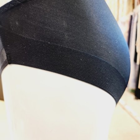 25SS봄광고서브 몰드브라 헴팬티세트