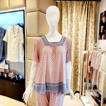 스퀘어넥 스판 여성 반팔상의