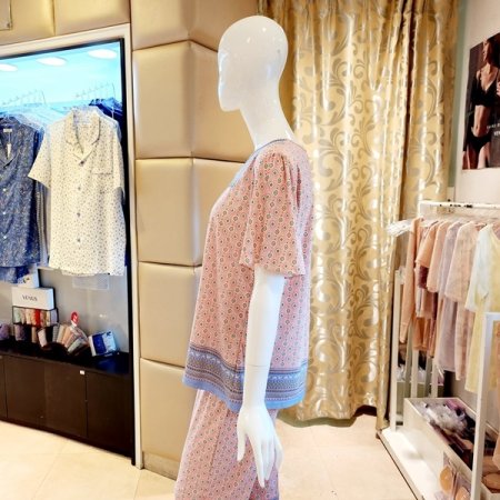 스퀘어넥 스판 여성 반팔상의