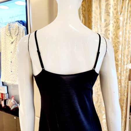 스킨 블랙 시원한 감촉 끈 슬립