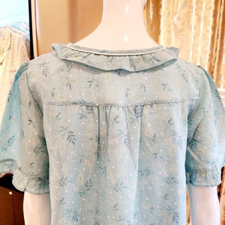 잔꽃나염 프릴디테일 원피스잠옷