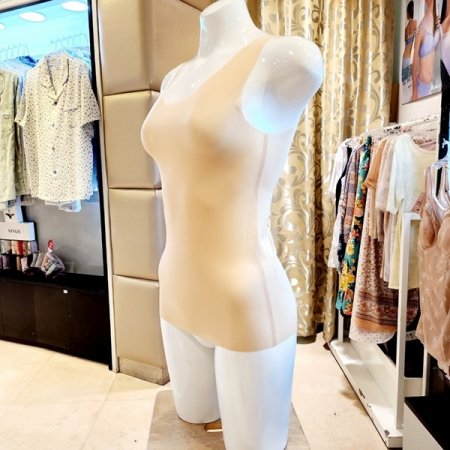 얇고 가벼운 무봉제 여성런닝 골프속옷