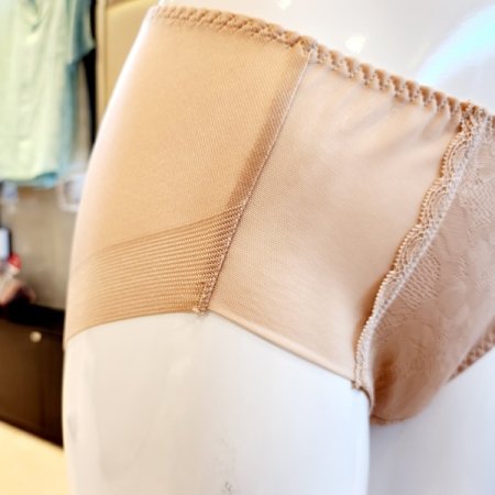 은은한 자가드 망 여성 헴팬티