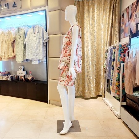 화사한 패드 민소매상의 반바지 홈웨어