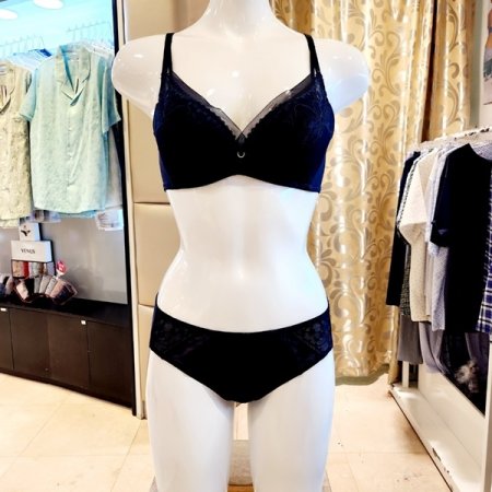 레이스몰드 노와이어브라 헴팬티세트