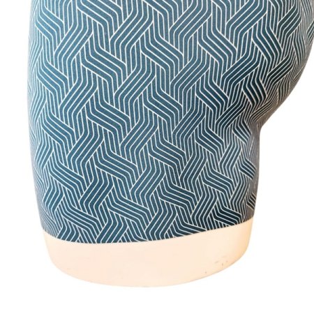 부드러운 노라인 남자 드로즈