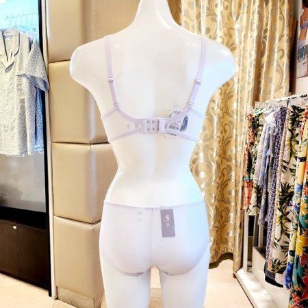 웨딩감각 레이스몰드브라 헴팬티세트