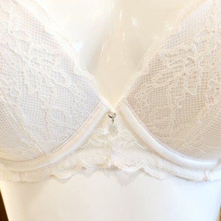 웨딩감각 레이스몰드브라 헴팬티세트