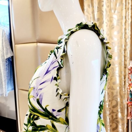 화사한 프린트 패드상의 홈웨어세트