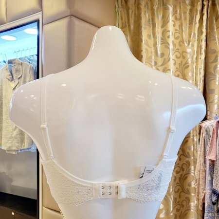 C컵 펀칭디테일 노와이어브라