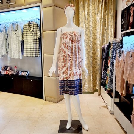 스판 기모가공 꽃나염 골프가운