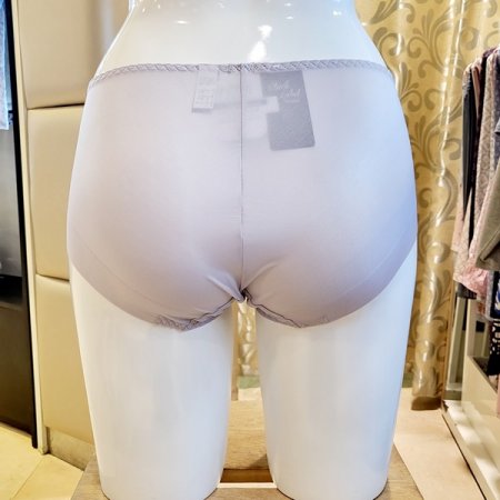 화려한 메탈릭자수 헴라인팬티