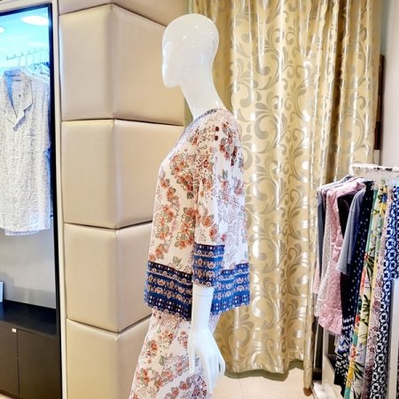 스판 기모가공 꽃나염 홈웨어상의