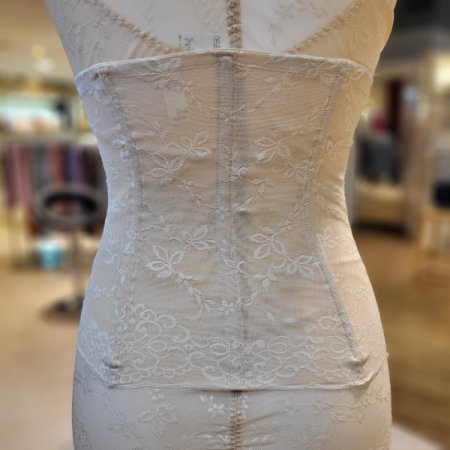 미디움 쟈카드 니퍼 BE