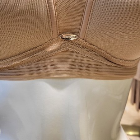 하이컴포트노와이어 몰드브라