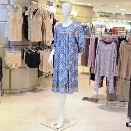 앞셔링폴리스판이지웨어원피스