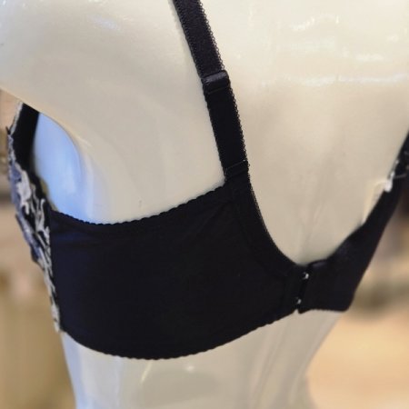 CD컵오리엔탈 감각보정브라팬티BK