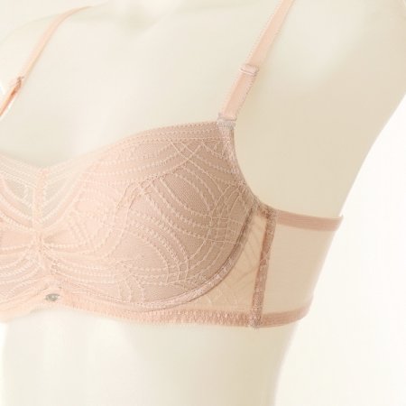 노와이어 볼륨패드 브라