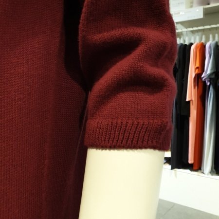 홀가먼트캐시미어크루넥하프슬리브원피스