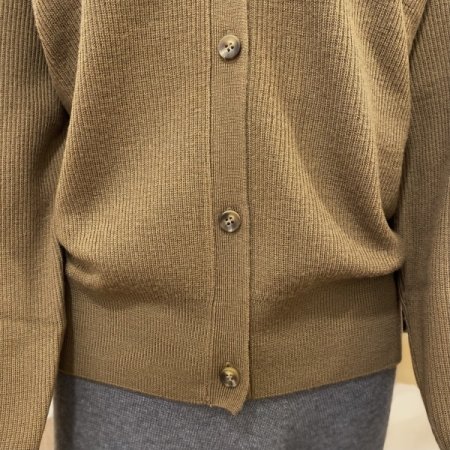 울 니쥬 가디건