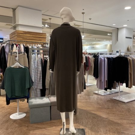 모달 모크넥 루즈핏 롱슬리브 롱드레스