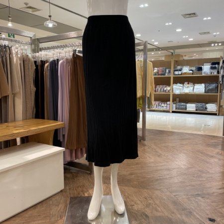 오데뜨 베이직 스커트