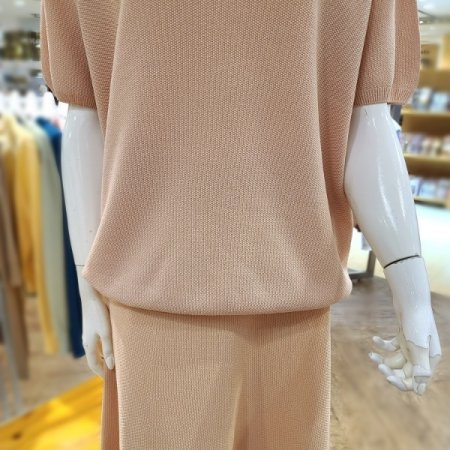 에어니트 V넥 반팔티셔츠