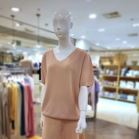 에어니트 V넥 반팔티셔츠