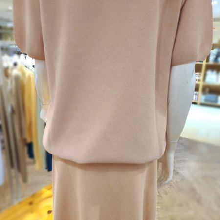 에어니트 V넥 반팔티셔츠