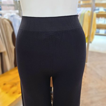 레귤러스트레이트핏니트팬츠2color