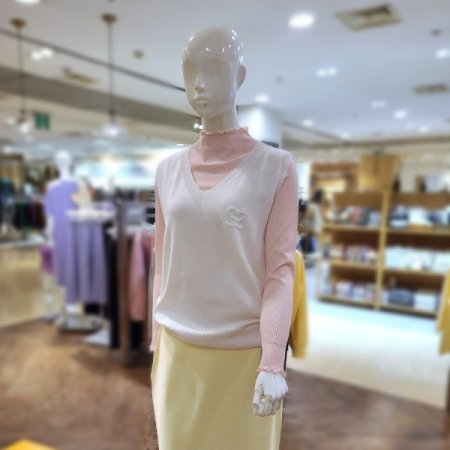 하트자수V넥니트베스트2color