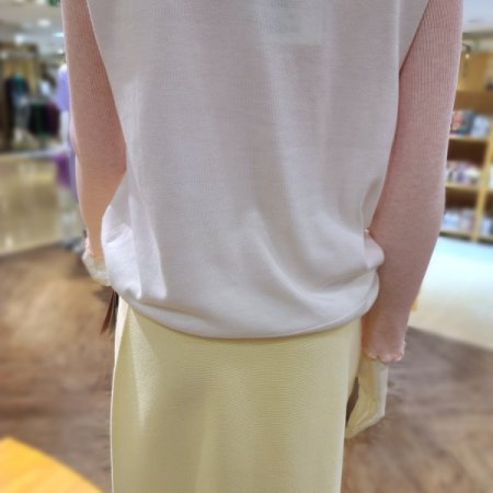 하트자수V넥니트베스트2color