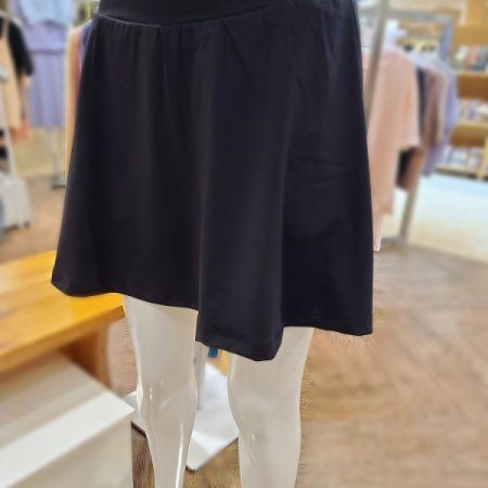 플레어에어스커트