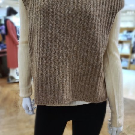 터들넥니트베스트