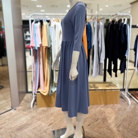 백리스 리본 드레스