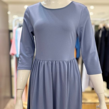 백리스 리본 드레스