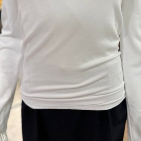 레이어드 라운드 티셔츠