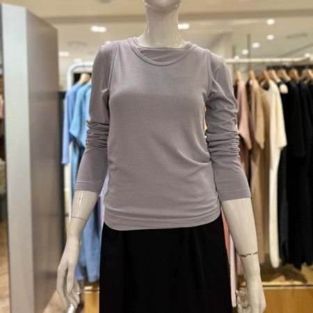 레이어드 라운드 티셔츠