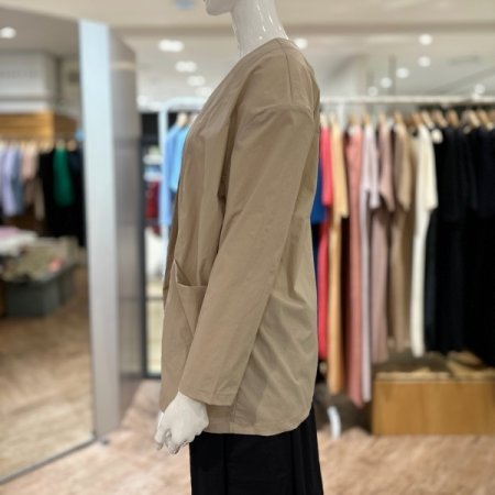 브이넥 무지 점퍼