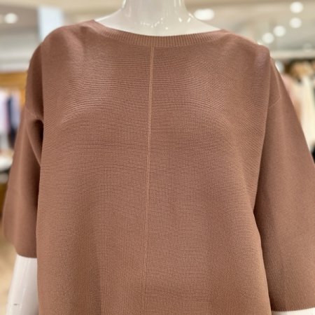 에어니트 릴렉스핏 라운드넥 탑