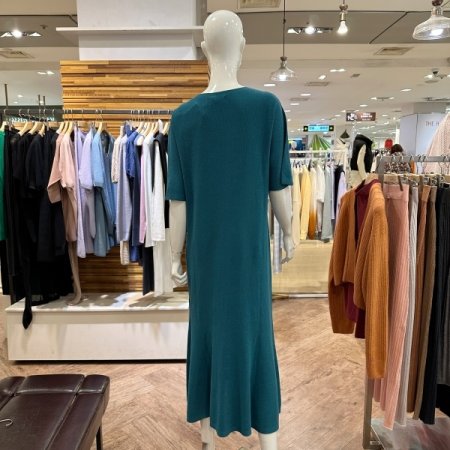 에어니트 플레어 원피스