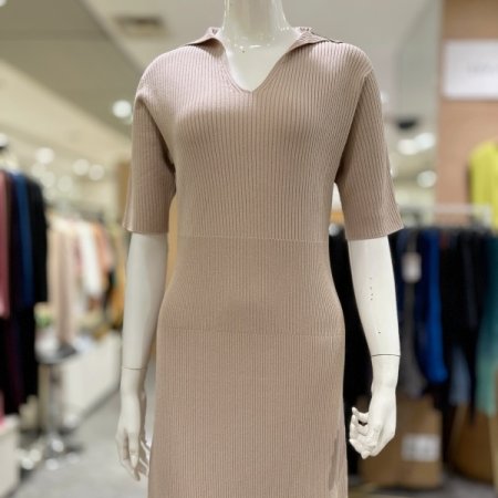 에어 니트 카라 립변형 드레스