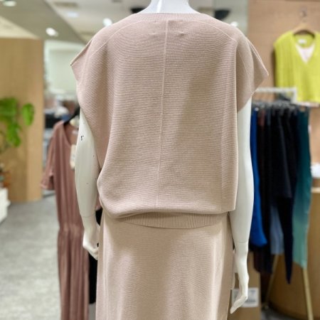 드롭 숄더 에어 니트